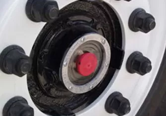 Chassis wheel hub