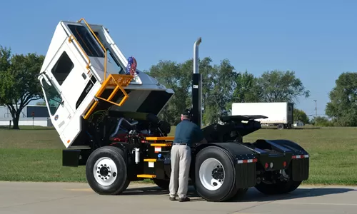 Kalmar Ottawa yard tractor service