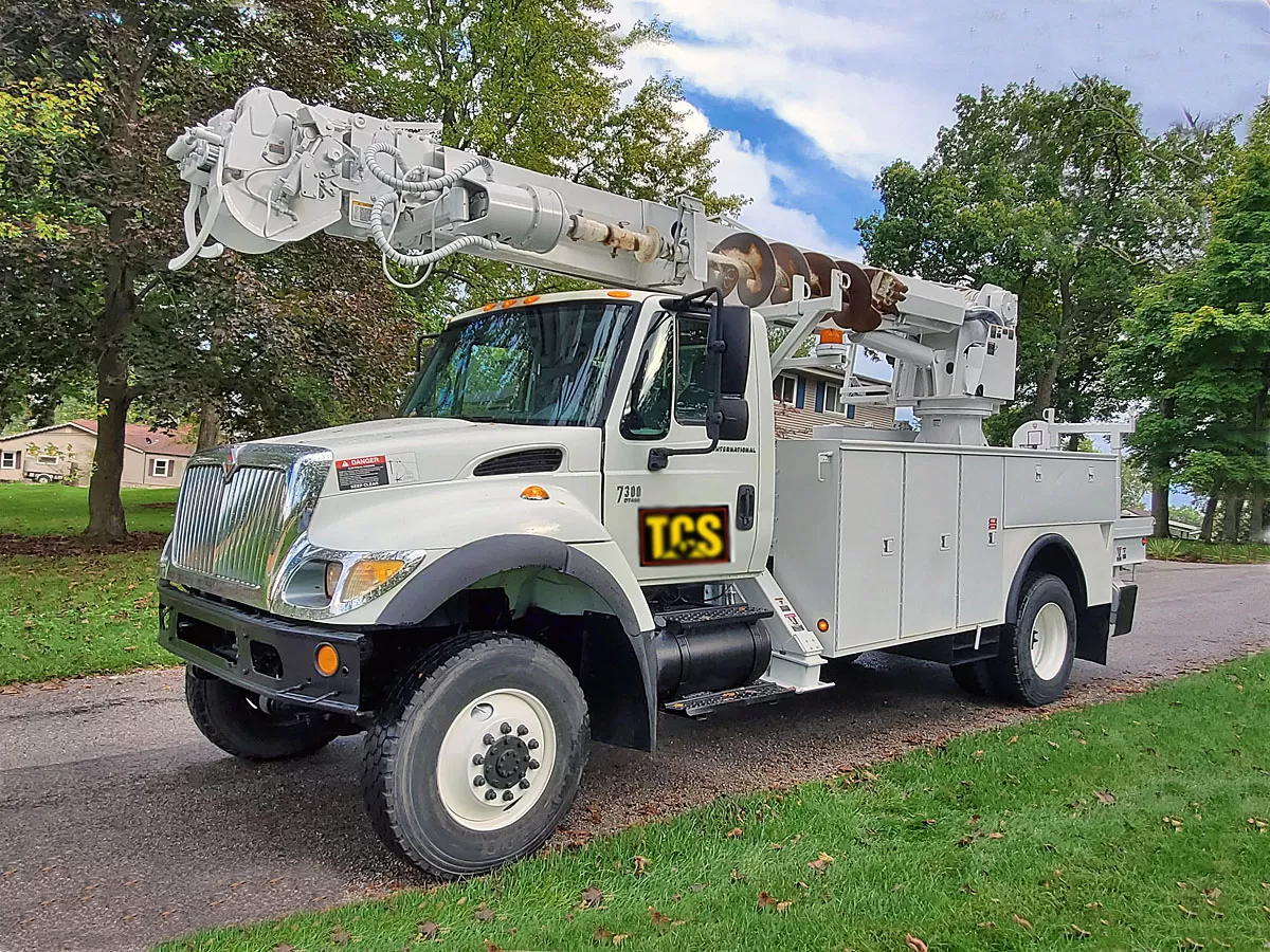 Digger Derrick Truck 2