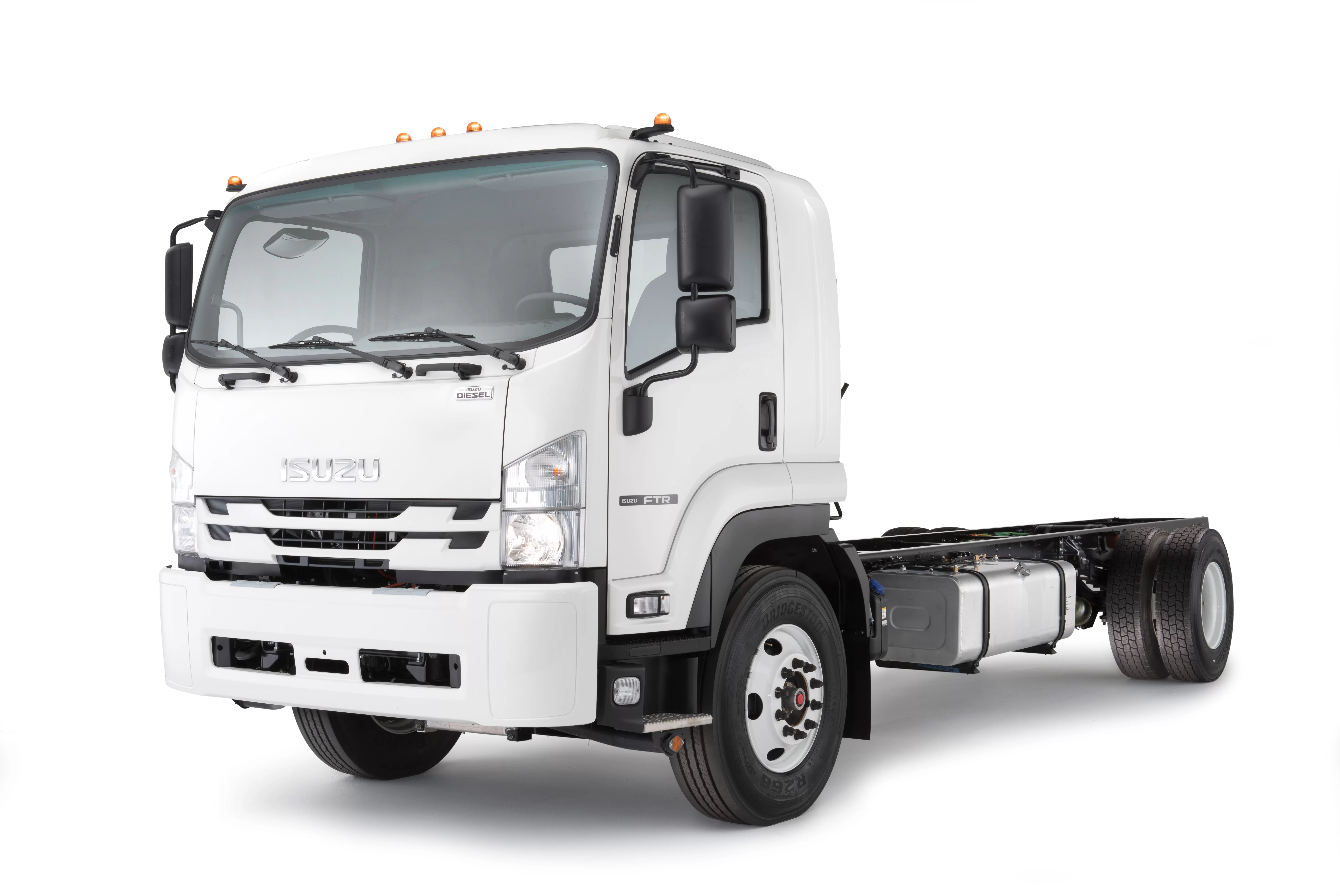 Isuzu FTR Front View