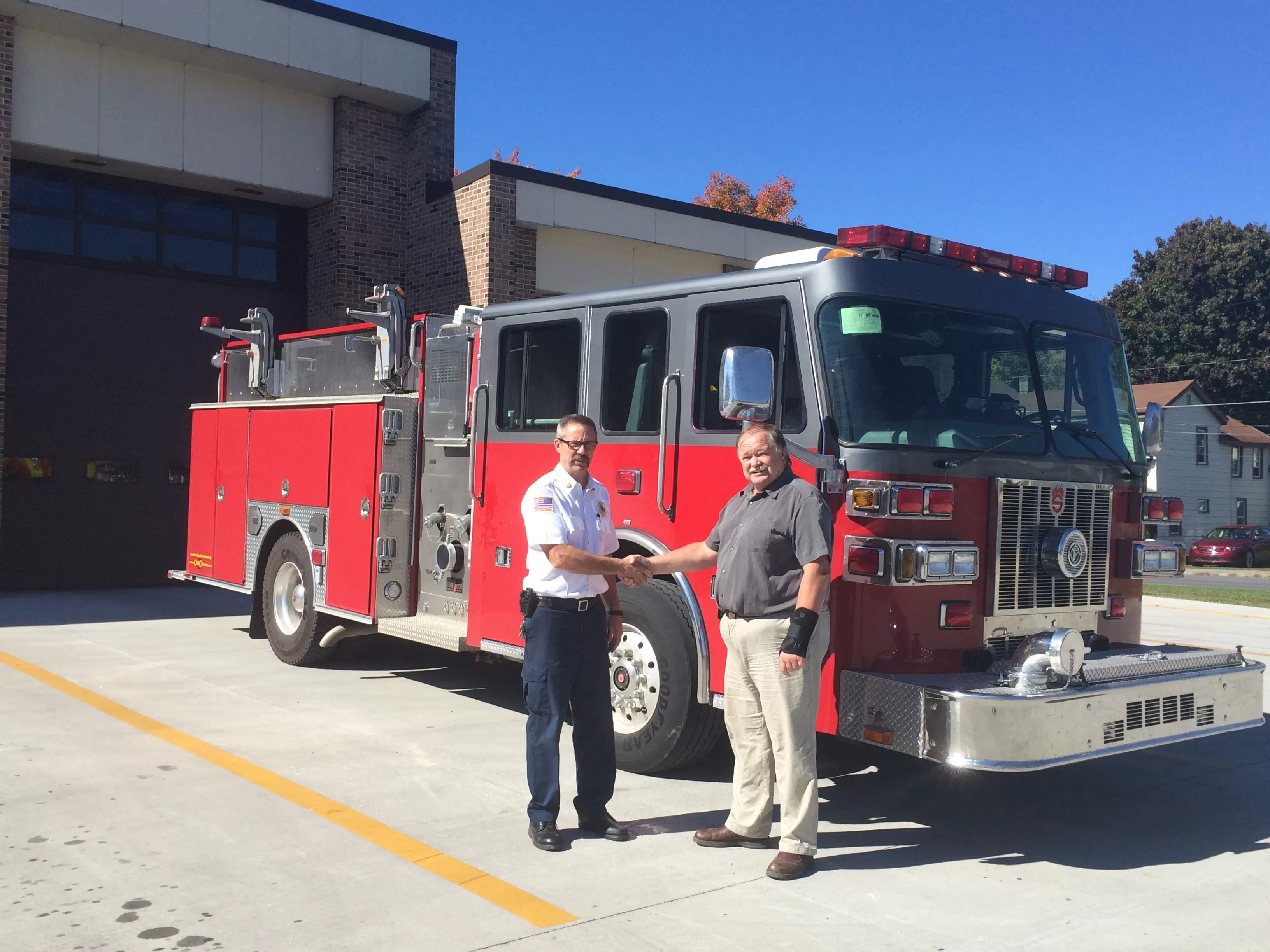 CarCo Fire truck delivery group photo 6